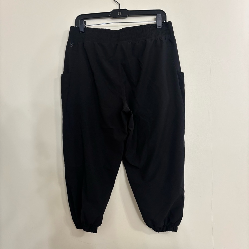 Avalanche Capri - image 2